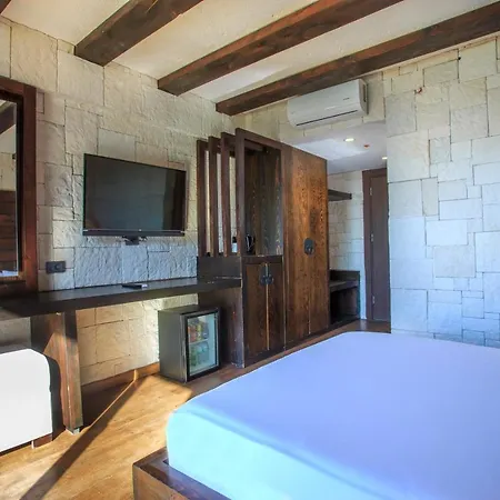 Отель Manaspark Deluxe