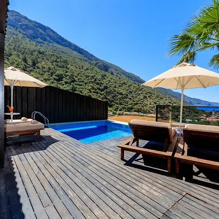 Manaspark Deluxe Отель