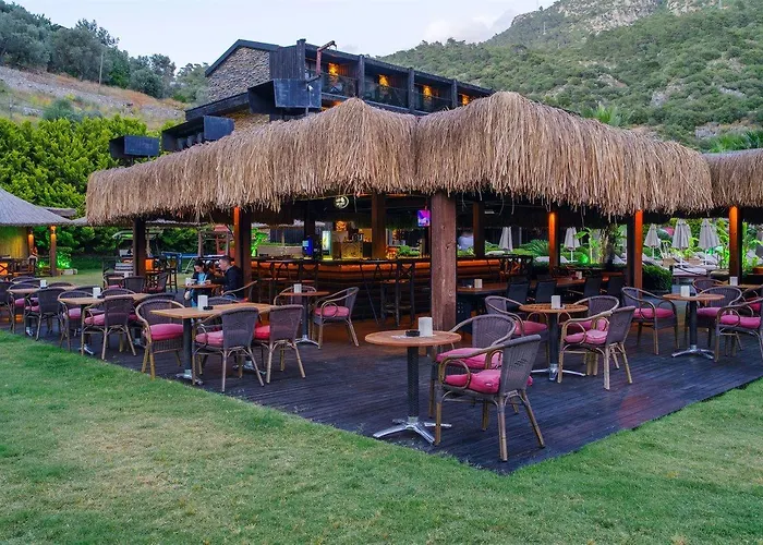 Hotel Manaspark Deluxe Oludeniz