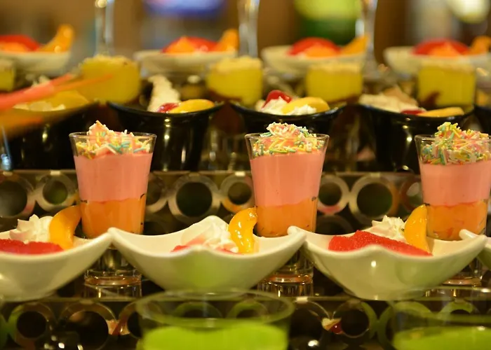 Manaspark Deluxe Hotel