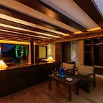 Manaspark Deluxe 4*