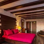 Szálloda Manaspark Deluxe