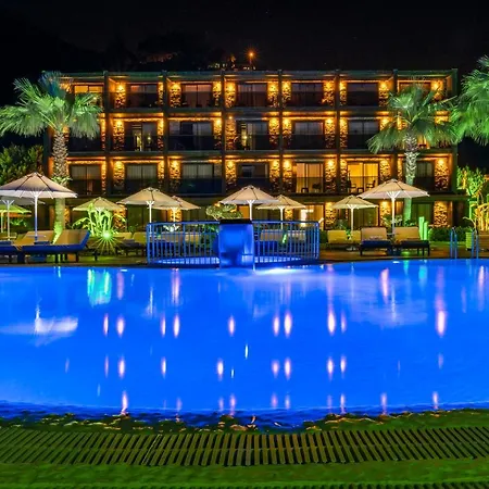 Manaspark Deluxe 4* Öludeniz