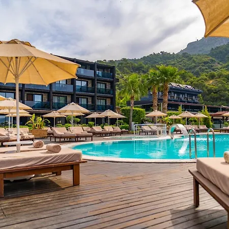 Manaspark Deluxe Hotell Öludeniz