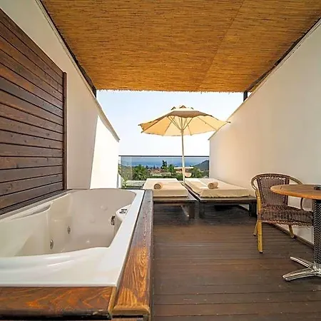 Hotell Manaspark Deluxe Öludeniz