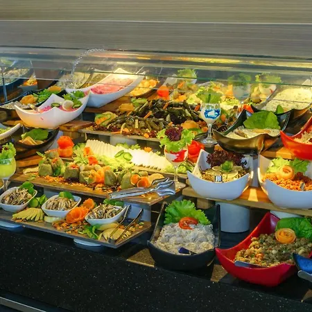 Manaspark Deluxe Szálloda